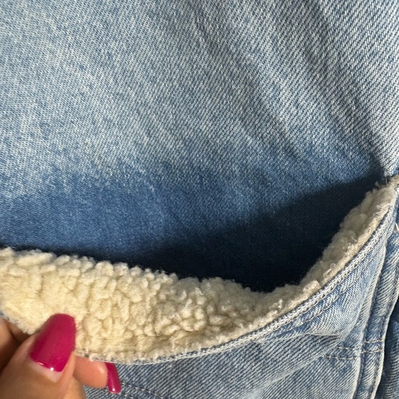GAP Soft Denim Sherpa Button Front Jacket w Patch Pockets 1 Inner Pocket. XL - Picture 2 of 16